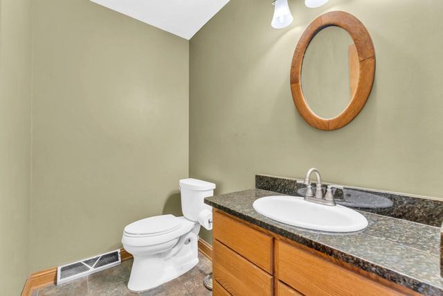 4731 Willow Wood DRIVE, Mount Pleasant, WI 53403