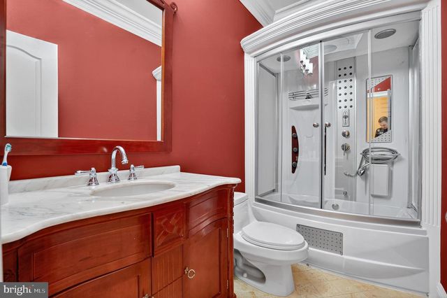 7602 GAYLORD DR, Annandale, VA 22003