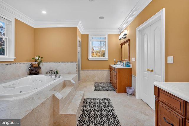 7602 GAYLORD DR, Annandale, VA 22003