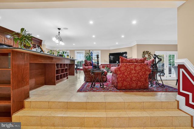 7602 GAYLORD DR, Annandale, VA 22003