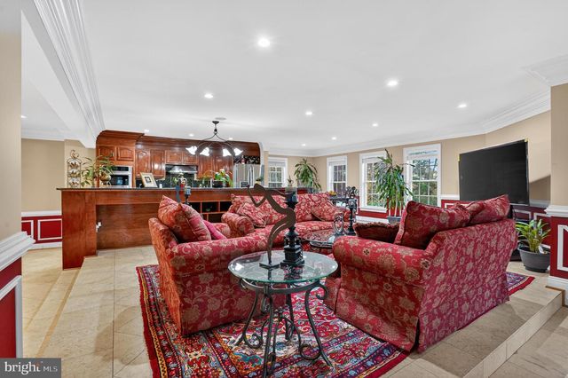 7602 GAYLORD DR, Annandale, VA 22003