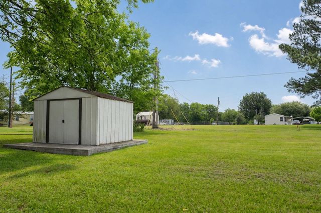 1230 1st Street, Hempstead, TX 77445