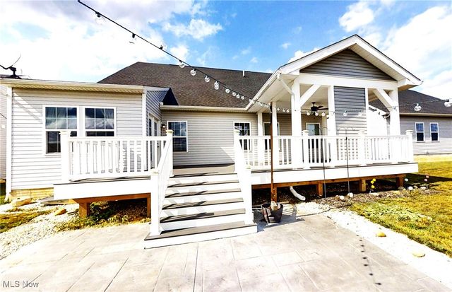 1240 Fountain View Street NE, Canton, OH 44721