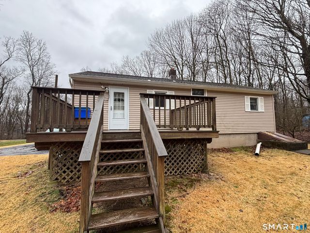 26 Spruce Drive, Prospect, CT 06712