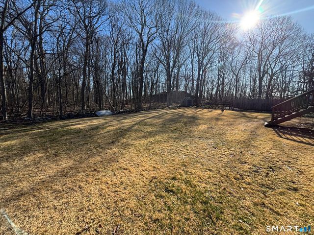 26 Spruce Drive, Prospect, CT 06712