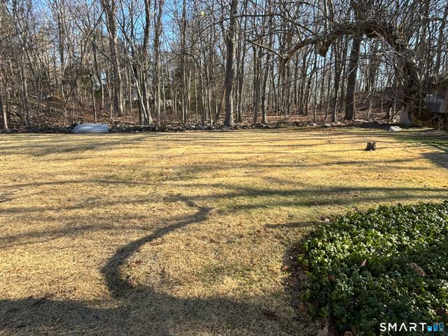 26 Spruce Drive, Prospect, CT 06712