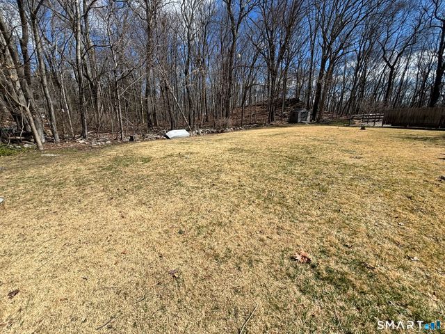 26 Spruce Drive, Prospect, CT 06712