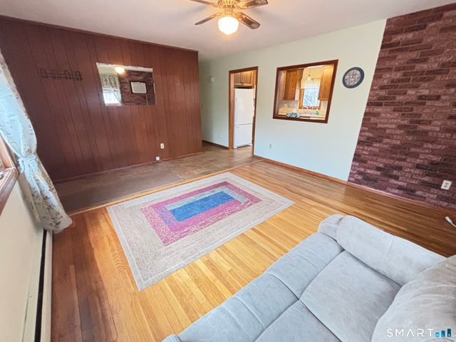 26 Spruce Drive, Prospect, CT 06712