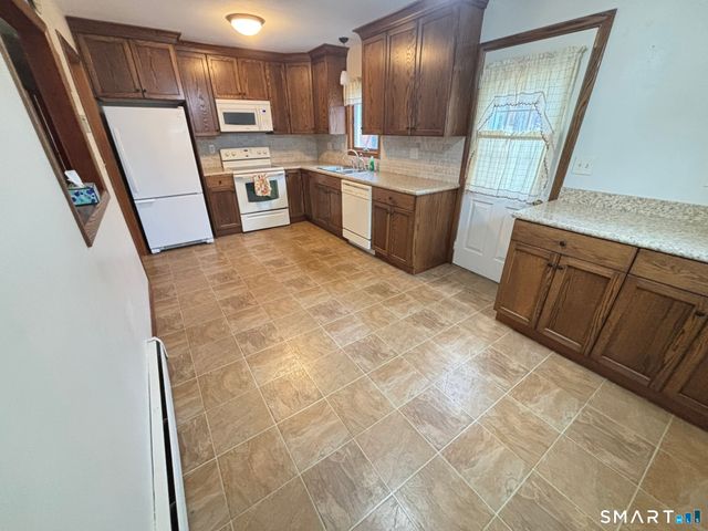 26 Spruce Drive, Prospect, CT 06712