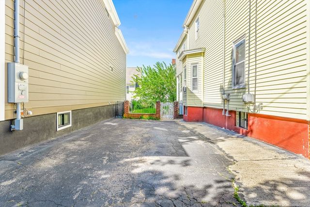 42 Sargent Ave 1, Somerville, MA 02145