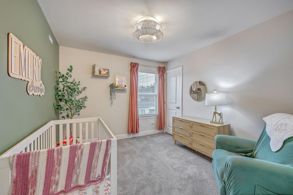 Image 31 of property listing at 185 Wappoo Trace Lane, Summerville, SC 29486