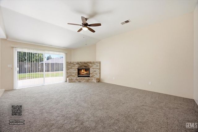 9913 Pavilion Drive, Bakersfield, CA 93312