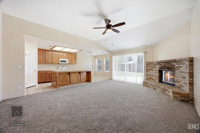 9913 Pavilion Drive, Bakersfield, CA 93312