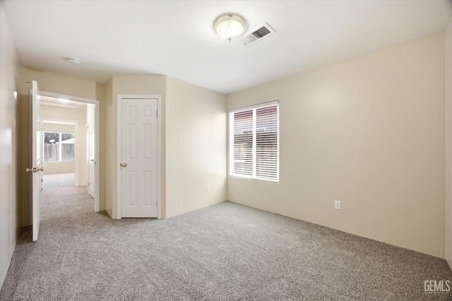9913 Pavilion Drive, Bakersfield, CA 93312