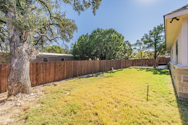 2515 Coyote Trail, Granbury, TX 76048