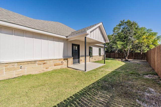 2515 Coyote Trail, Granbury, TX 76048