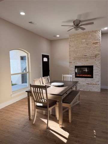 9013 W Shoreline Drive, Kemp, TX 75143