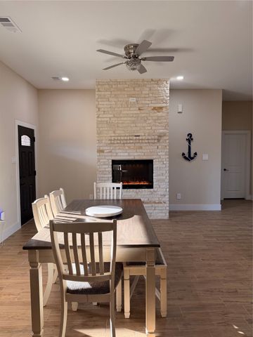 9013 W Shoreline Drive, Kemp, TX 75143