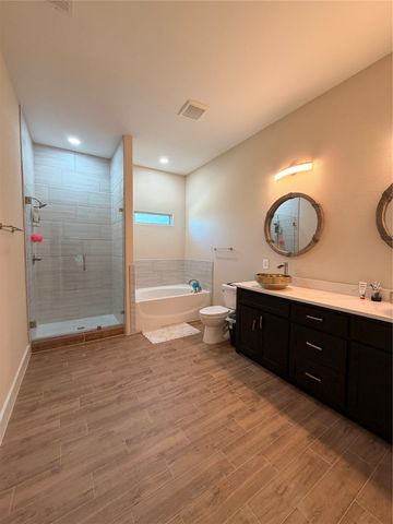 9013 W Shoreline Drive, Kemp, TX 75143