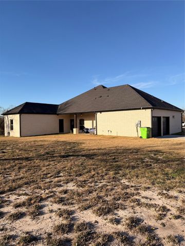 9013 W Shoreline Drive, Kemp, TX 75143