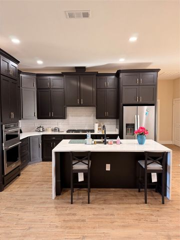 9013 W Shoreline Drive, Kemp, TX 75143