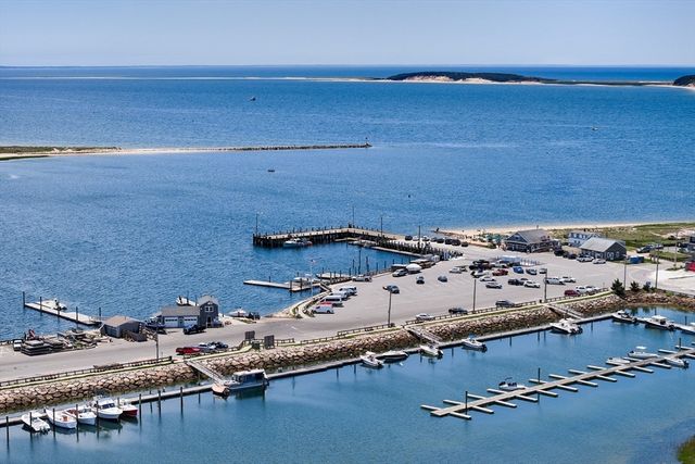 20 Bank Street, Wellfleet, MA 02667