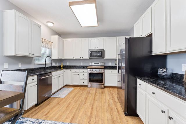 7614 Eagle Trace Drive, Westerville, OH 43082