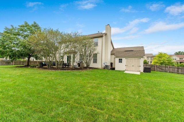 7614 Eagle Trace Drive, Westerville, OH 43082