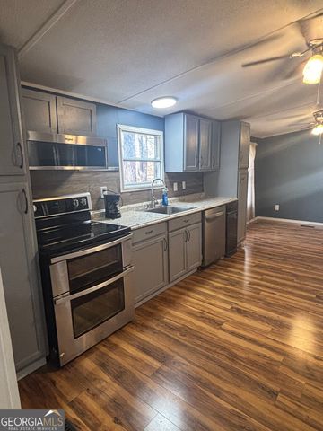 108 Beecher Drive, Guyton, GA 31312