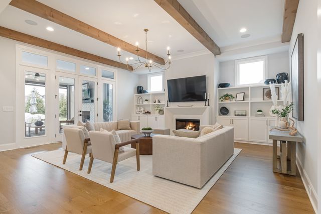 6304 Percheron Ln, Arrington, TN 37014