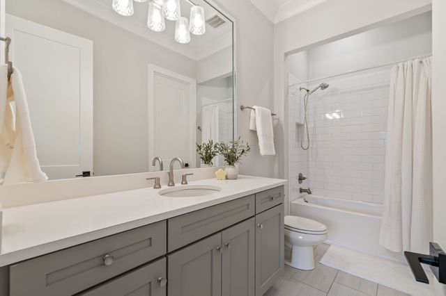 6304 Percheron Ln, Arrington, TN 37014