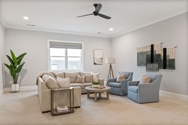 6304 Percheron Ln, Arrington, TN 37014