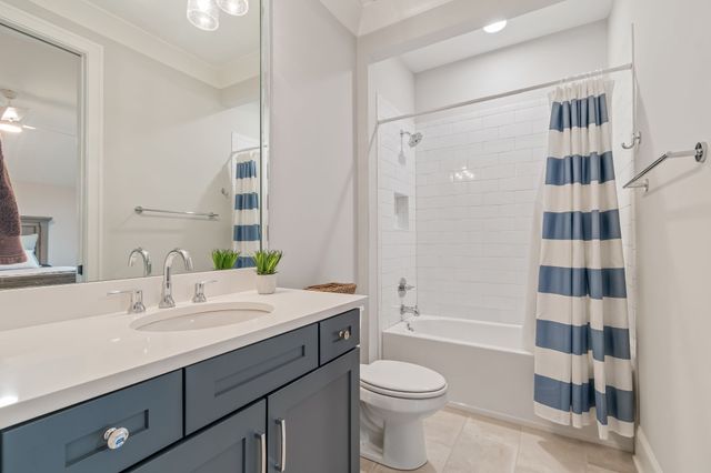 6304 Percheron Ln, Arrington, TN 37014