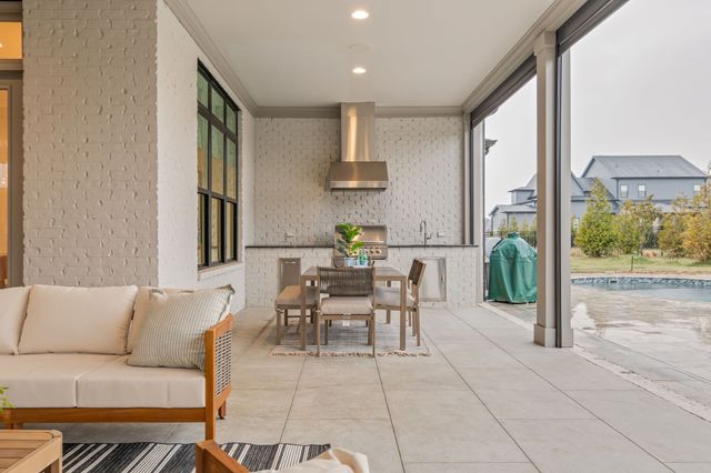 6304 Percheron Ln, Arrington, TN 37014