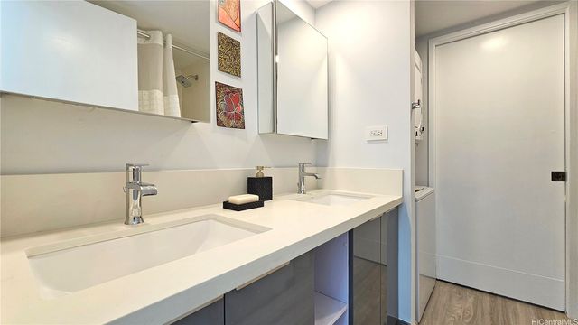 444 Nahua Street 2205, Honolulu, HI 96815