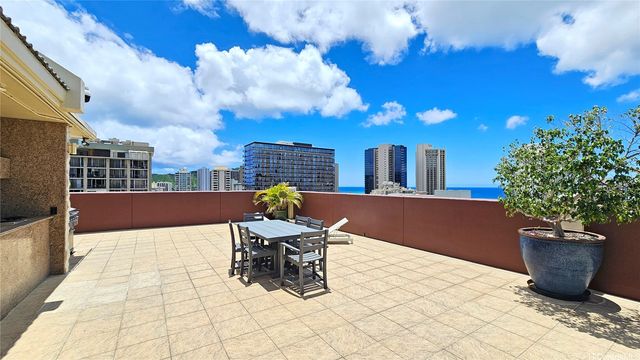 444 Nahua Street 2205, Honolulu, HI 96815
