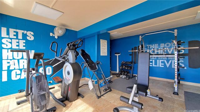 444 Nahua Street 2205, Honolulu, HI 96815