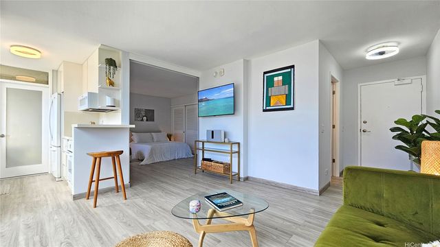 444 Nahua Street 2205, Honolulu, HI 96815