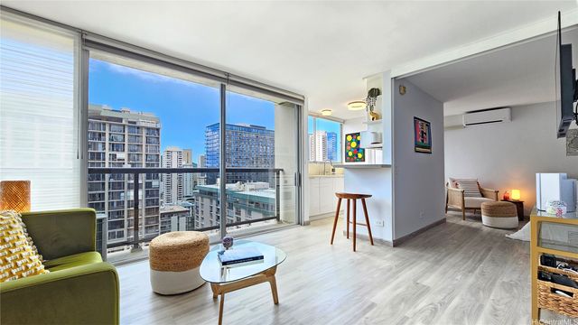 444 Nahua Street 2205, Honolulu, HI 96815