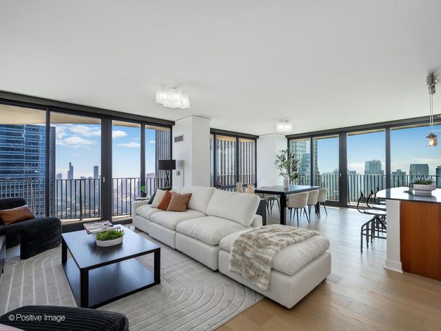 225 N Columbus Drive 6301, Chicago, IL 60601