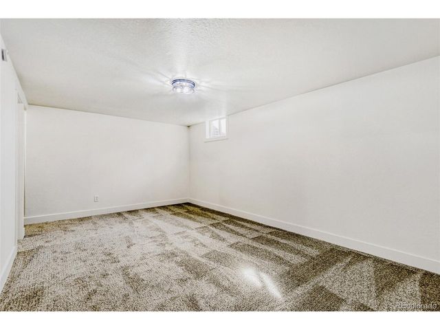 5500 Wheeling St, Denver, CO 80239