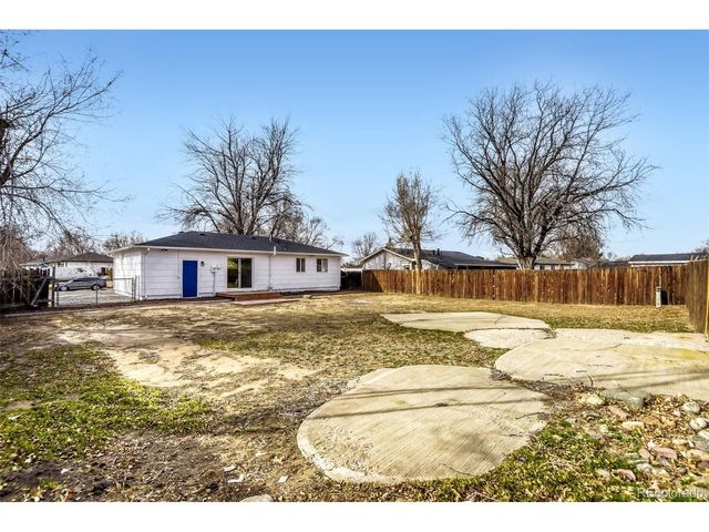 5500 Wheeling St, Denver, CO 80239