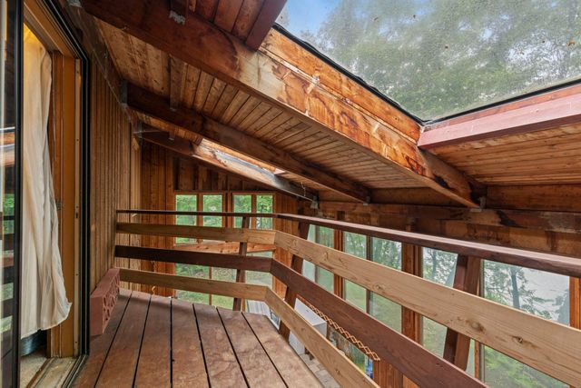 8000 Hill Trail N, Lake Elmo, MN 55042