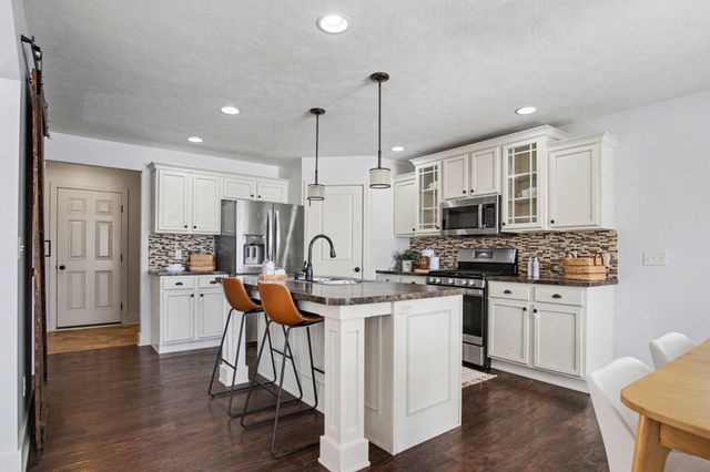 1080 Cobblestone Way Drive SE, Byron Center, MI 49315