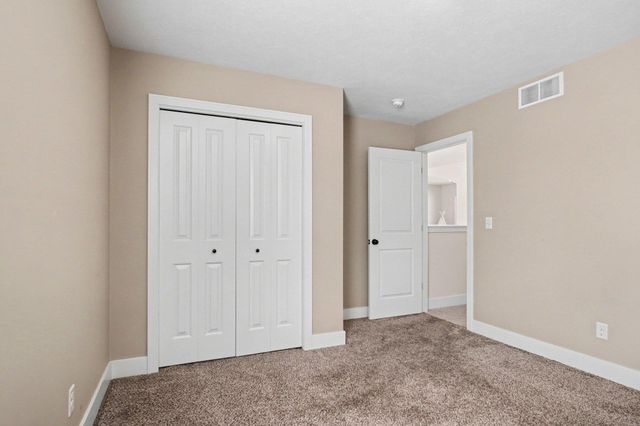 1080 Cobblestone Way Drive SE, Byron Center, MI 49315