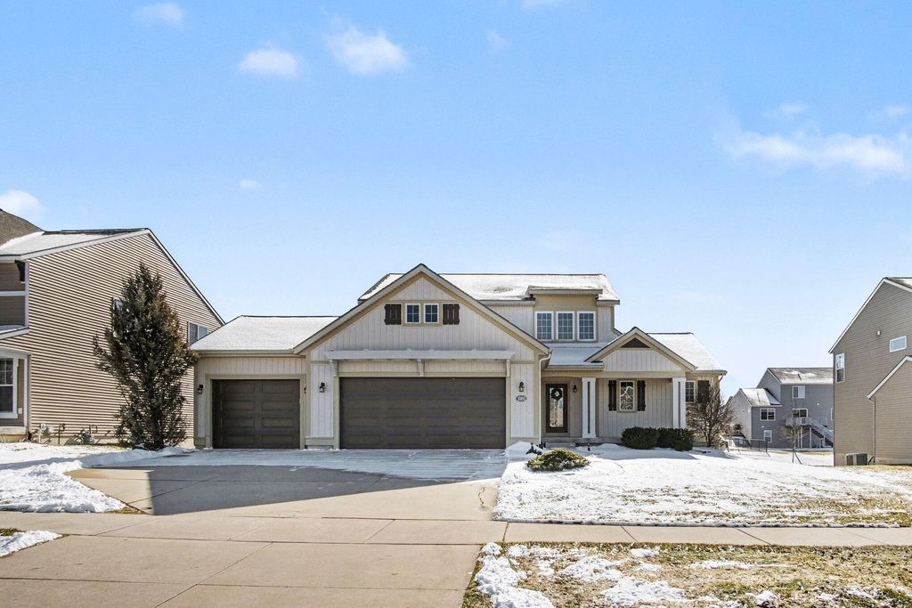 1080 Cobblestone Way Drive SE, Byron Center, MI 49315
