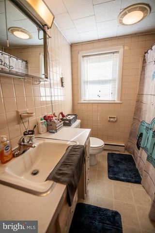 334 WASHINGTON ST, East Greenville, PA 18041
