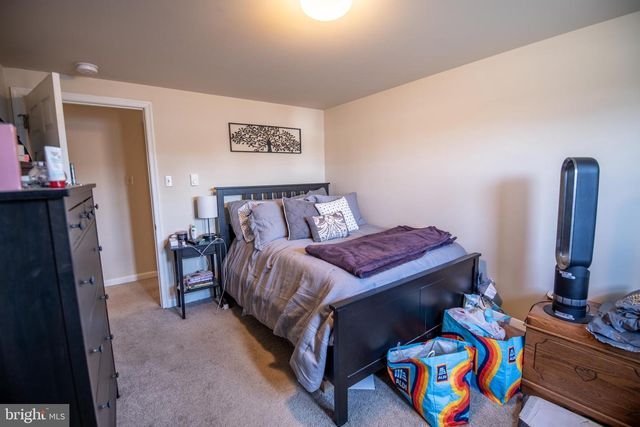334 WASHINGTON ST, East Greenville, PA 18041