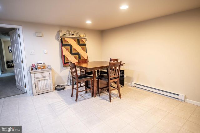334 WASHINGTON ST, East Greenville, PA 18041