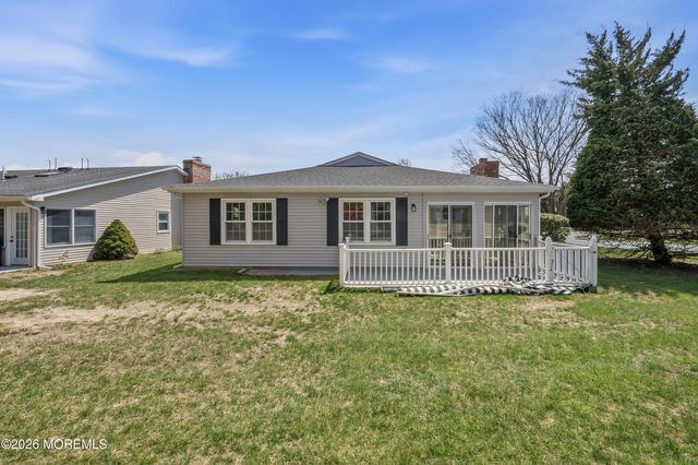 207 Lions Head Boulevard S, Brick, NJ 08723